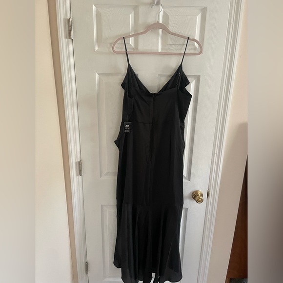 Express Size Large Black Midi Dress - Picture 2 of 2